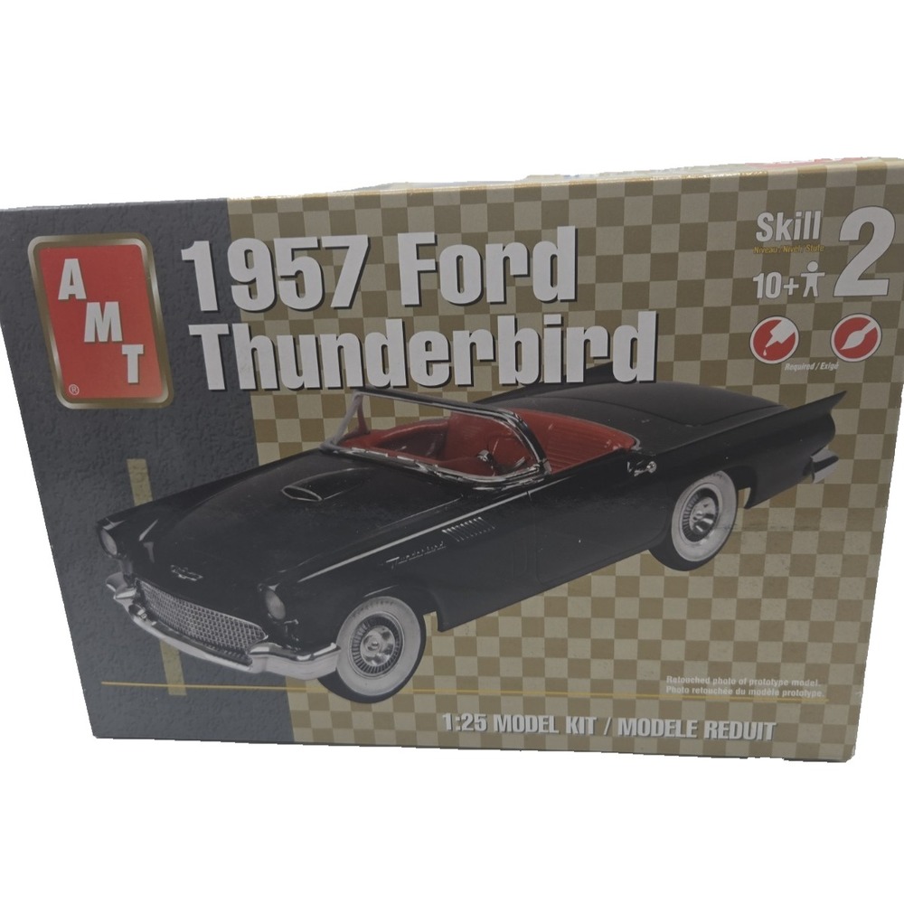 1957 Ford Thunderbird Convertible 1:25 Model Kit 38249